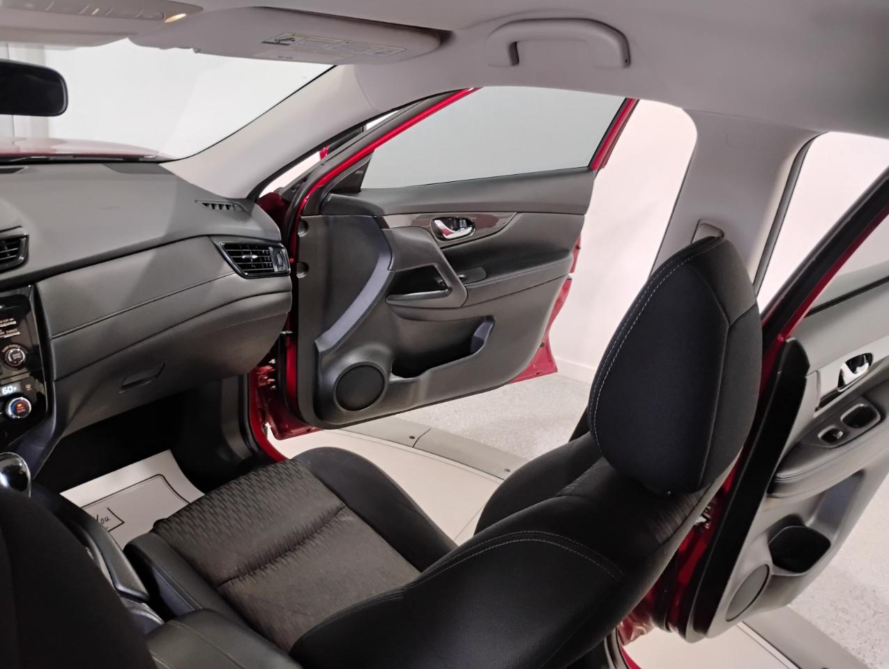 Nissan Rogue S AWD 2017