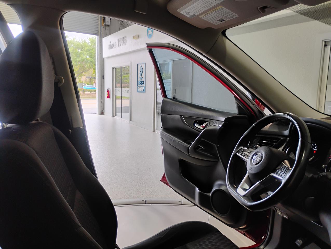 Nissan Rogue S AWD 2017