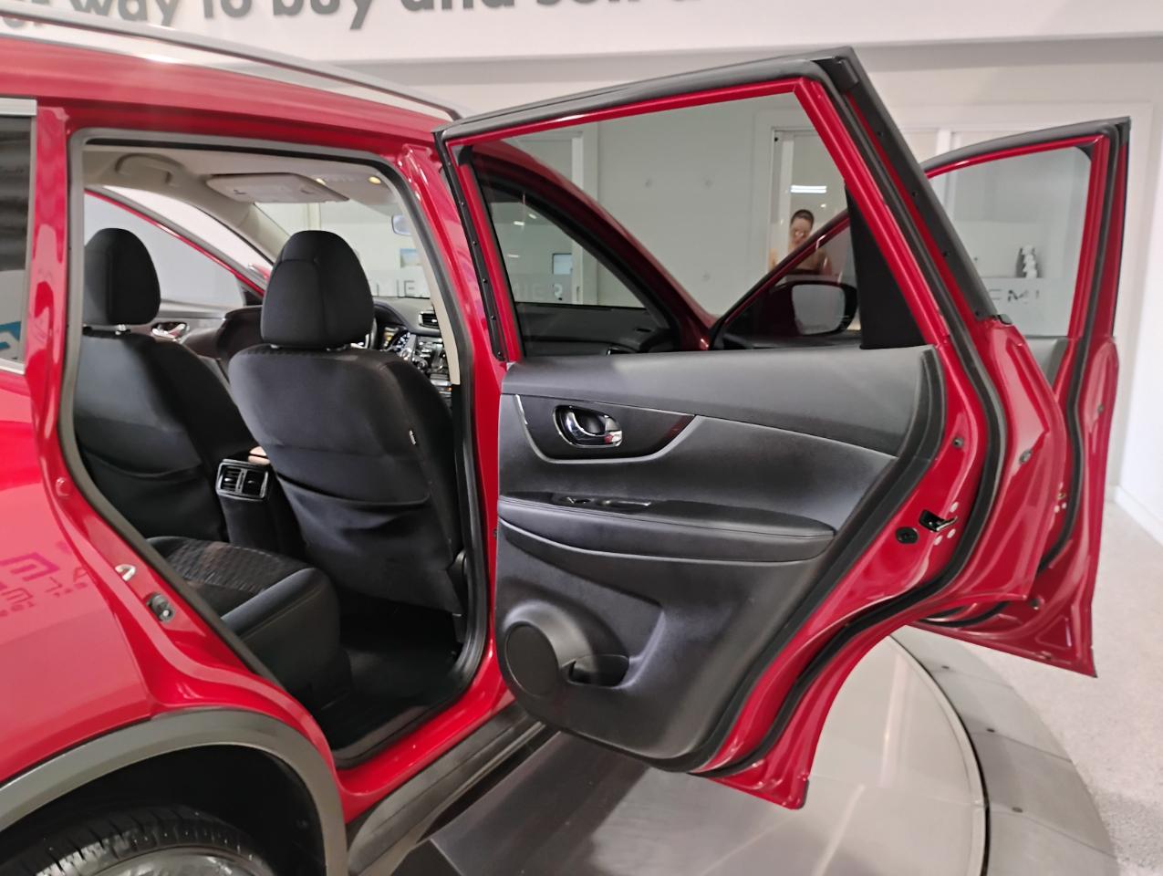 Nissan Rogue S AWD 2017