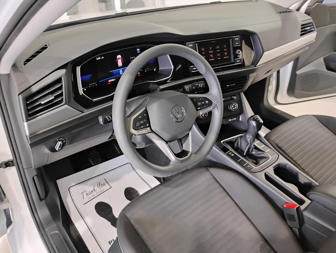 Volkswagen Jetta S 6M 2023