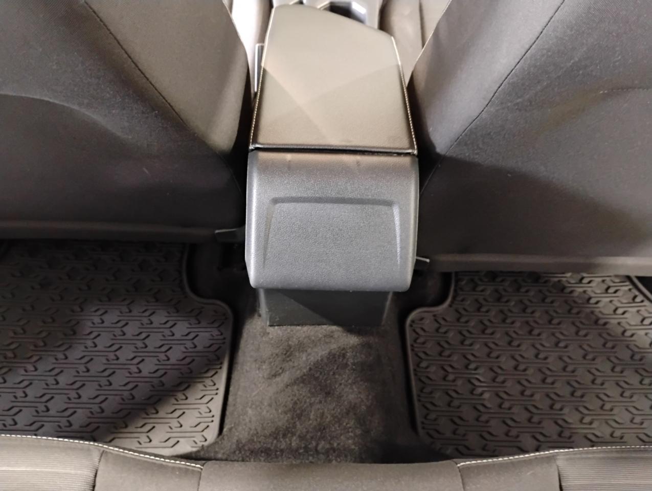 Volkswagen Jetta S 6M 2023