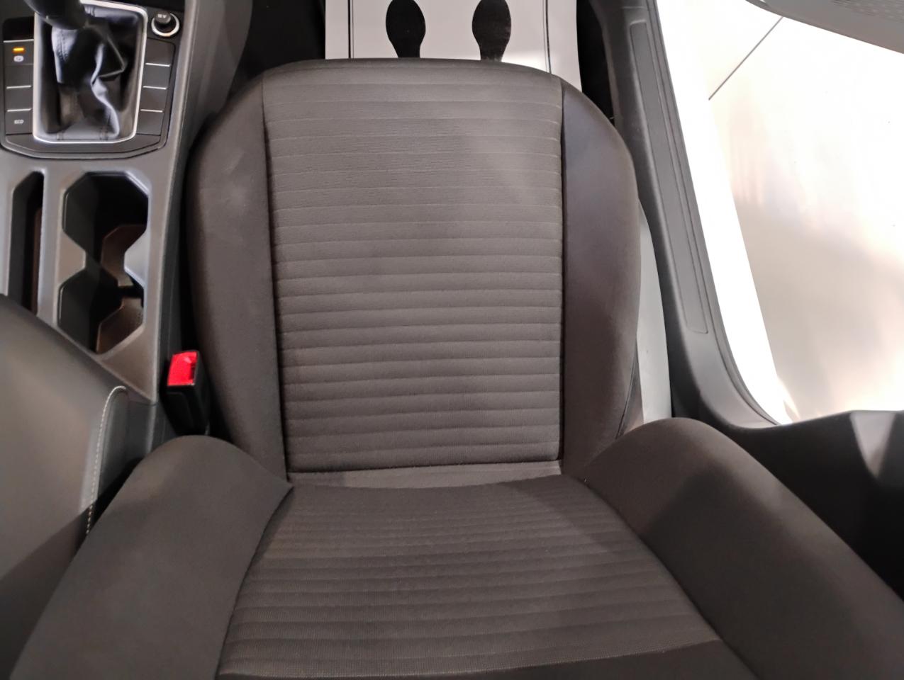 Volkswagen Jetta S 6M 2023