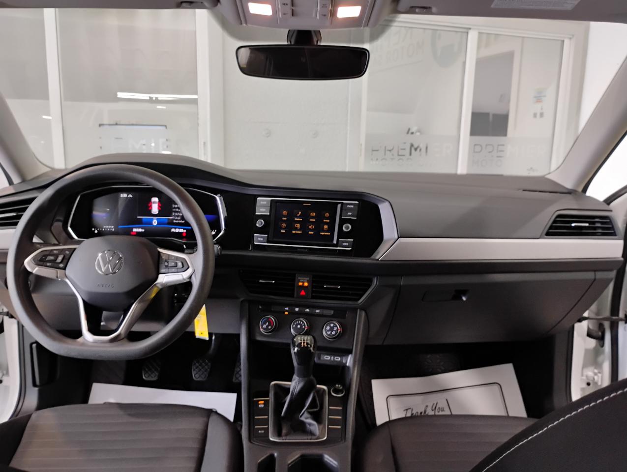 Volkswagen Jetta S 6M 2023