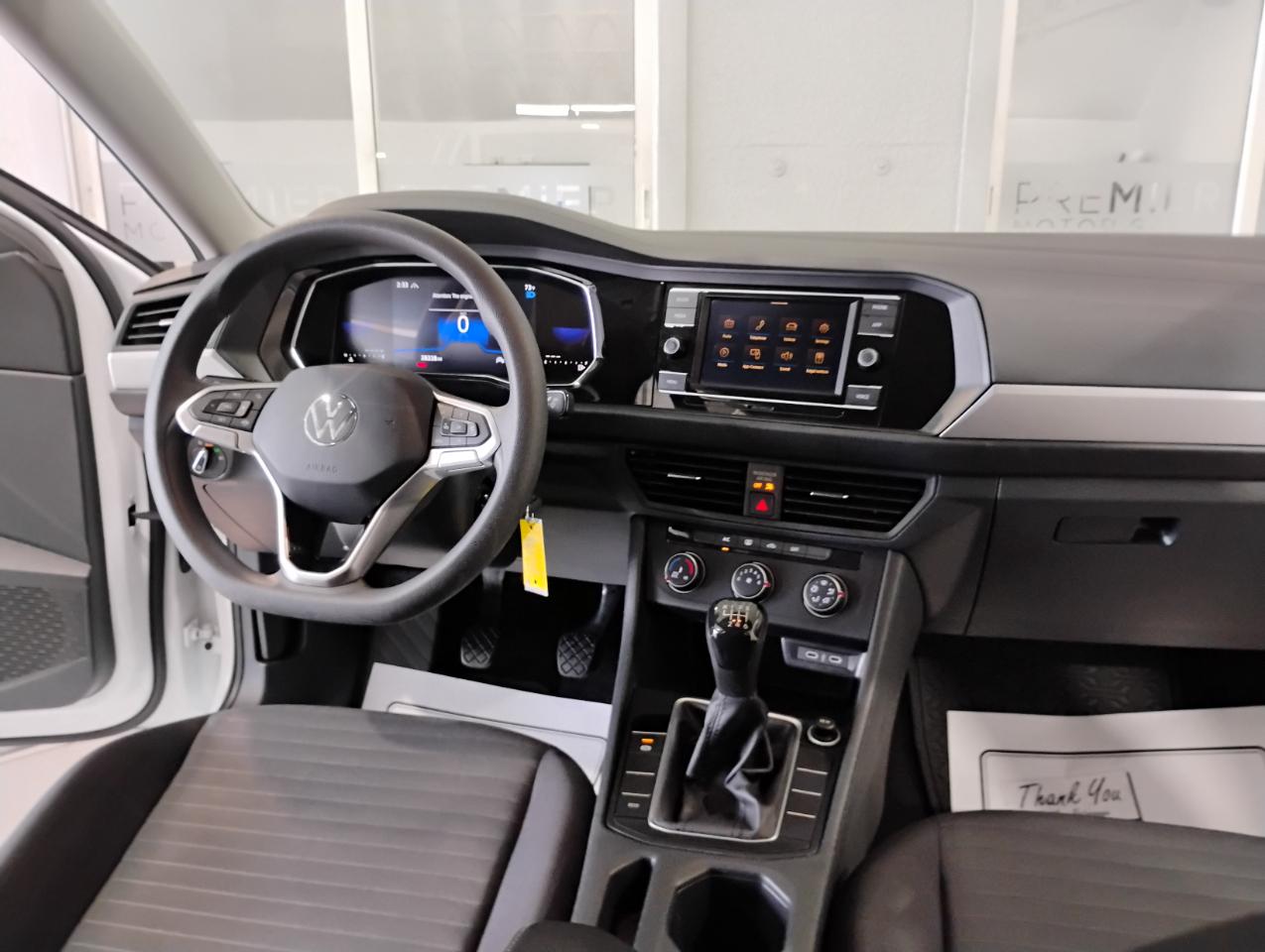 Volkswagen Jetta S 6M 2023