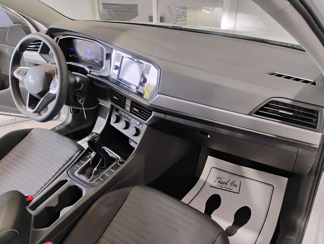 Volkswagen Jetta S 6M 2023