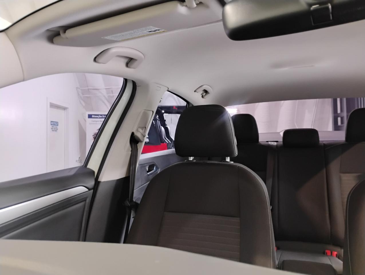 Volkswagen Jetta S 6M 2023