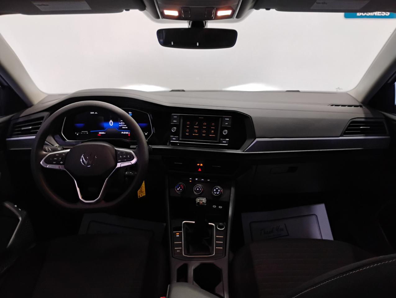 Volkswagen Jetta S 6M 2023