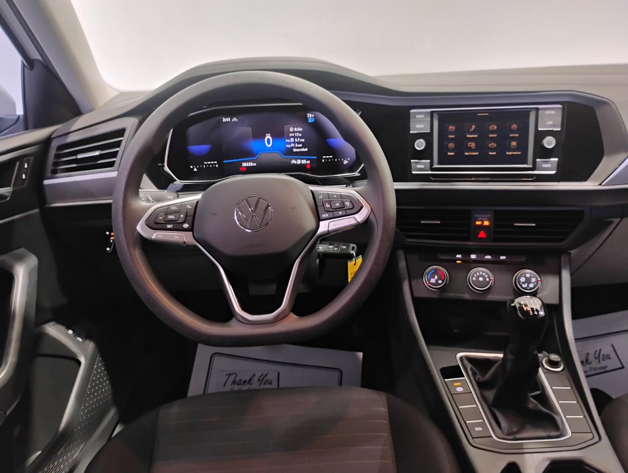 Volkswagen Jetta S 6M 2023