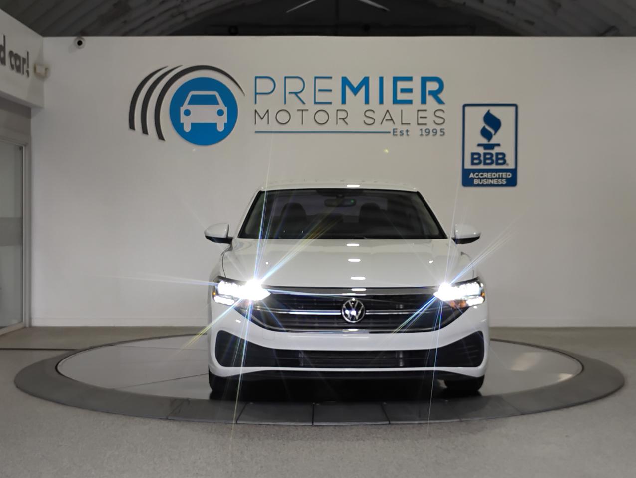 Volkswagen Jetta S 6M 2023