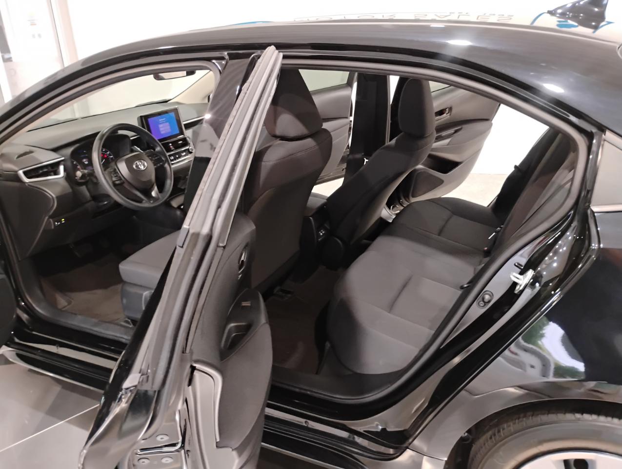 Toyota Corolla LE 2023