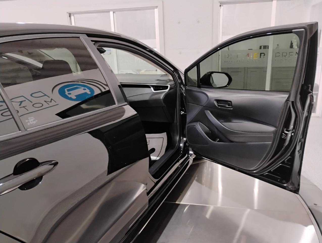 Toyota Corolla LE 2023