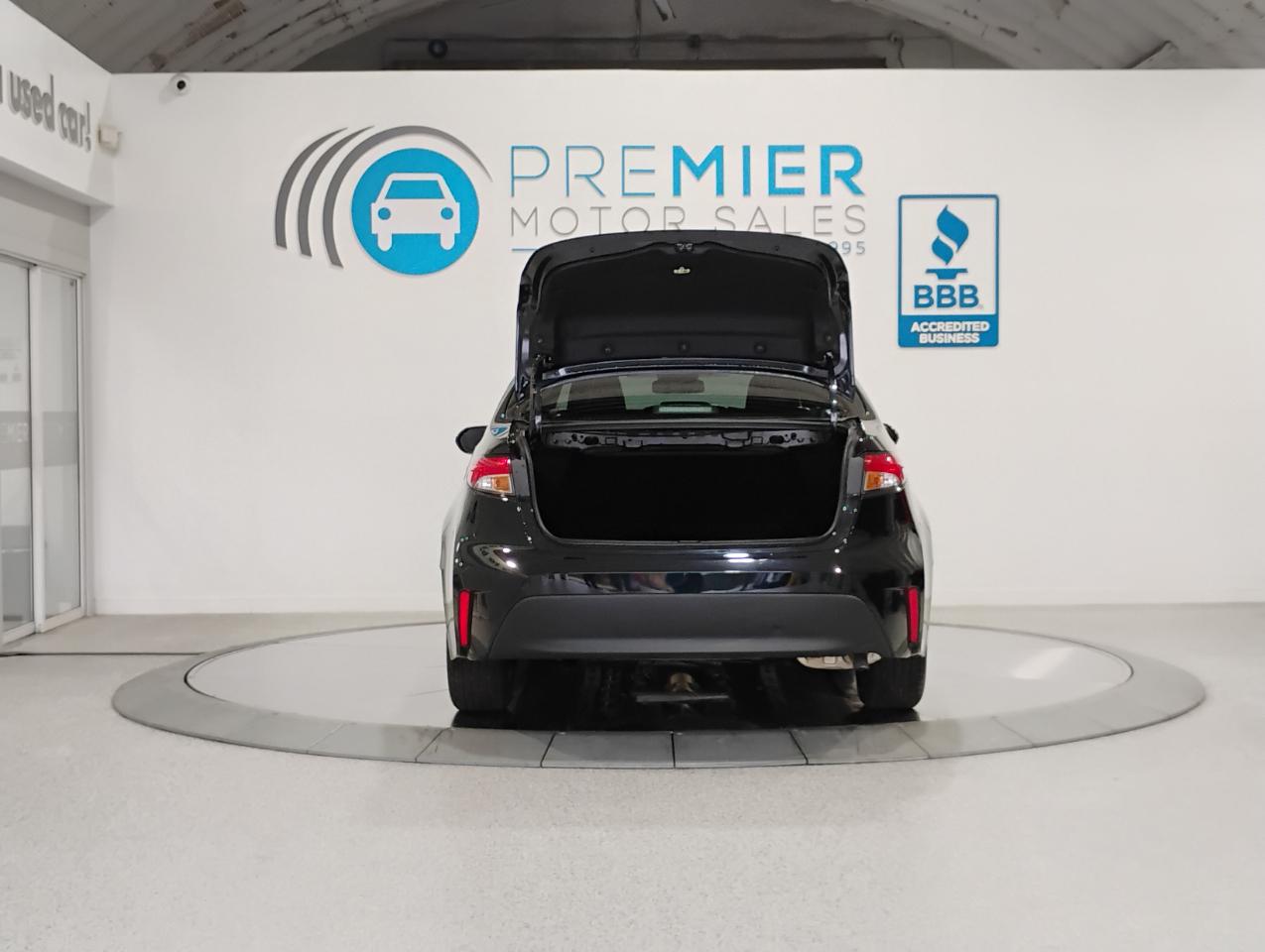 Toyota Corolla LE 2023