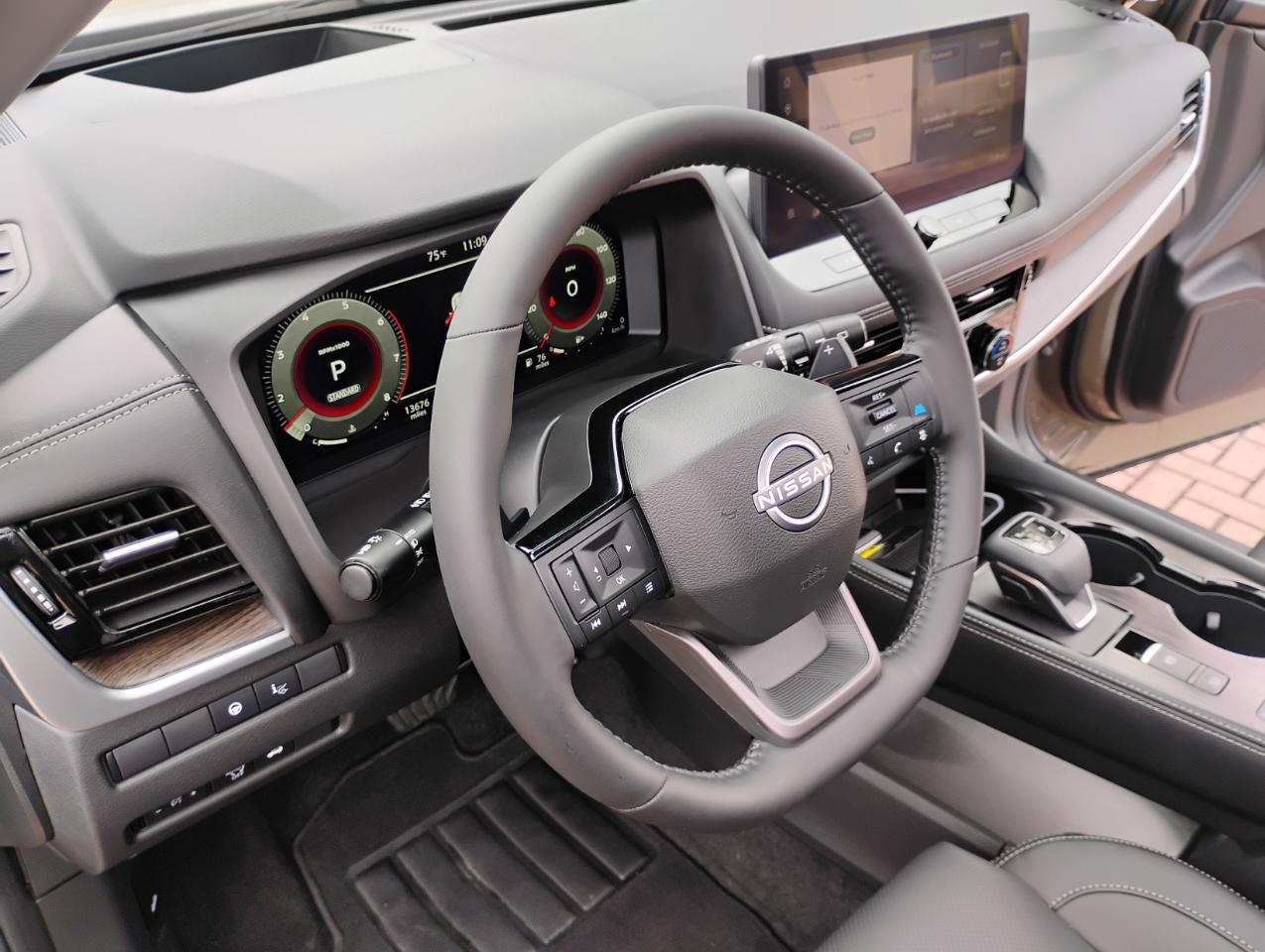 Nissan Rogue Platinum 2025