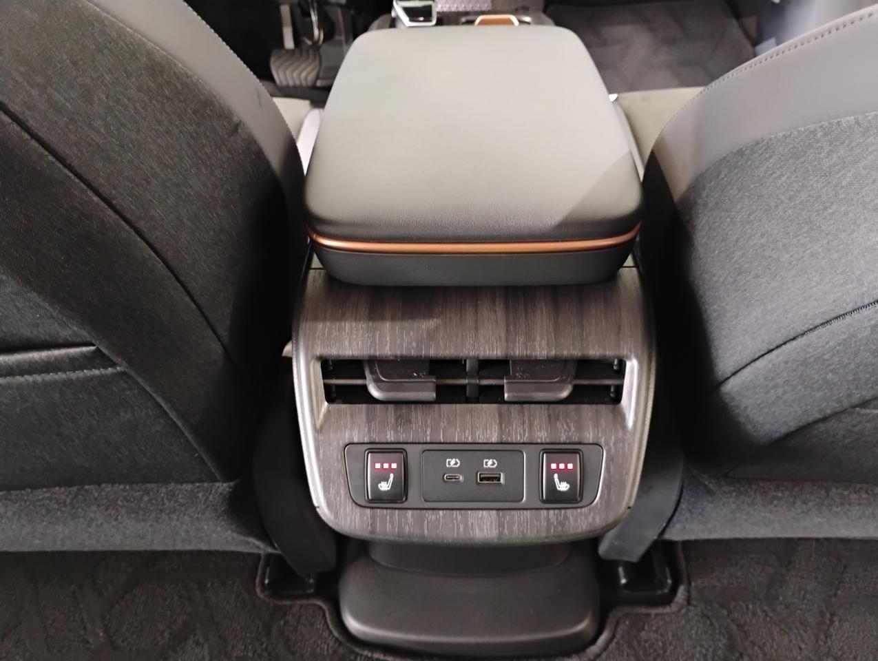 Nissan Ariya Engage e-4ORCE 2024