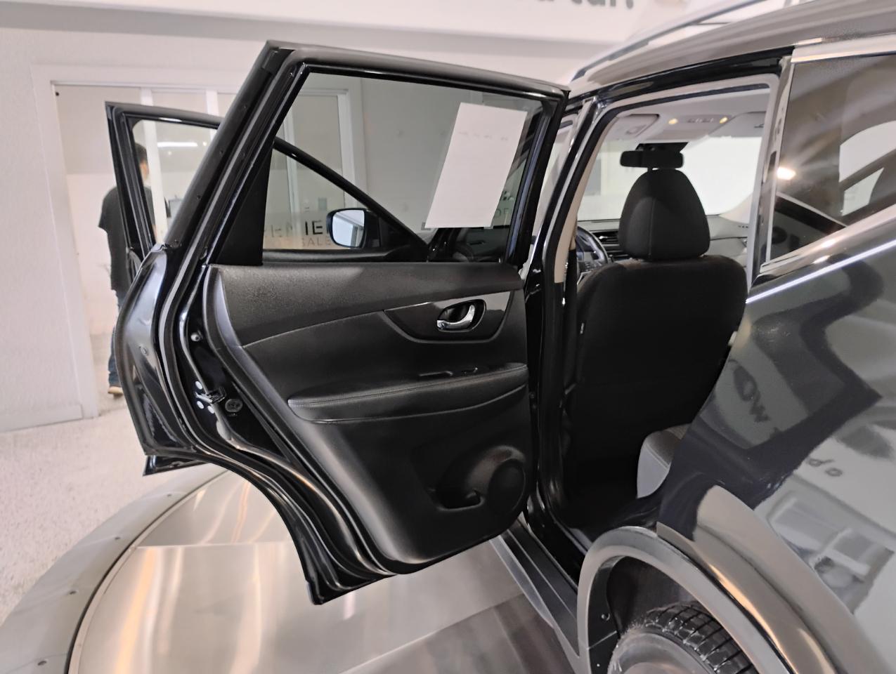 Nissan Rogue SV 2WD 2019