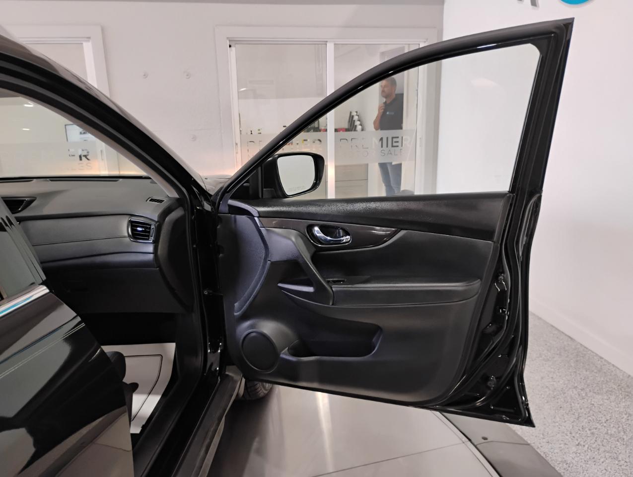 Nissan Rogue SV 2WD 2019