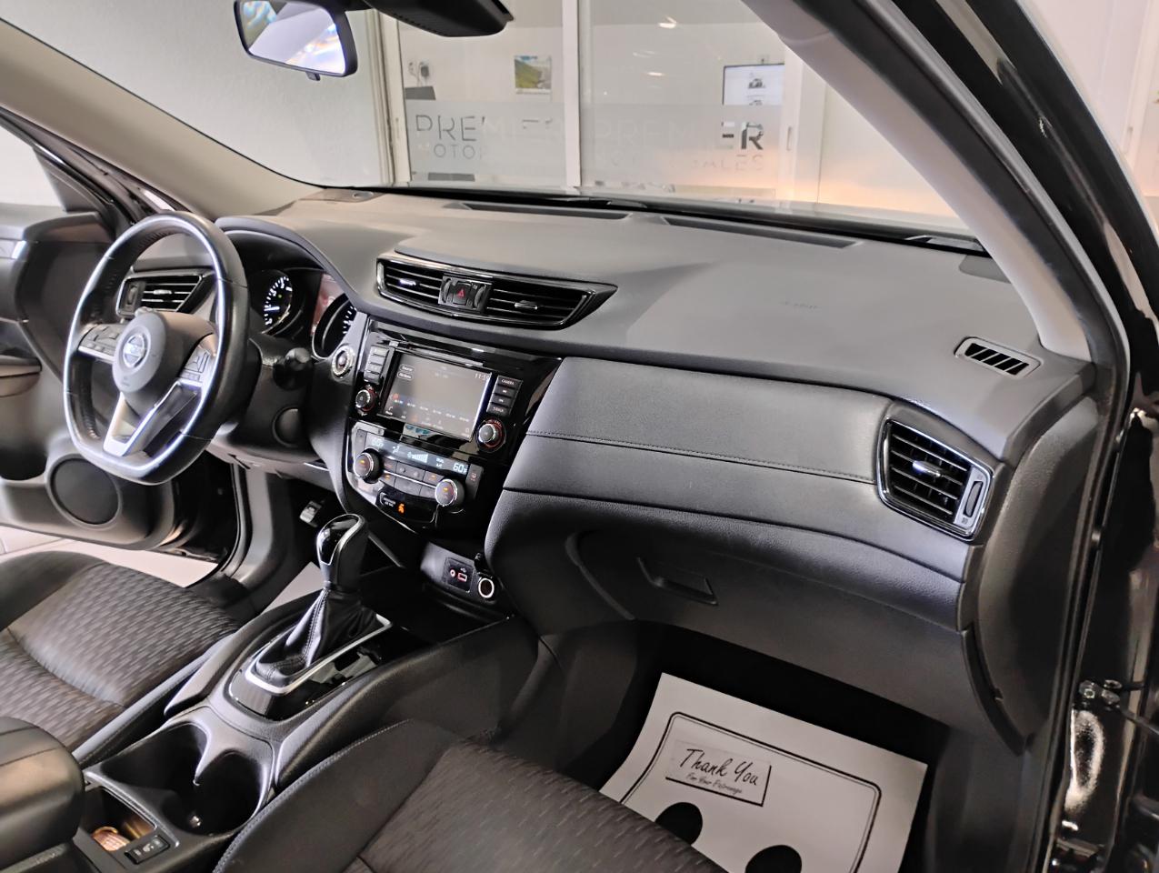 Nissan Rogue SV 2WD 2019