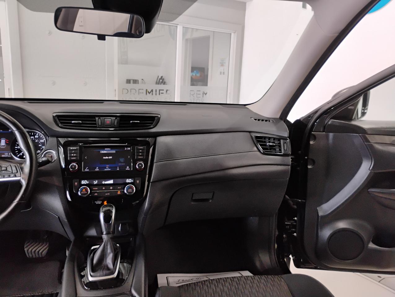 Nissan Rogue SV 2WD 2019