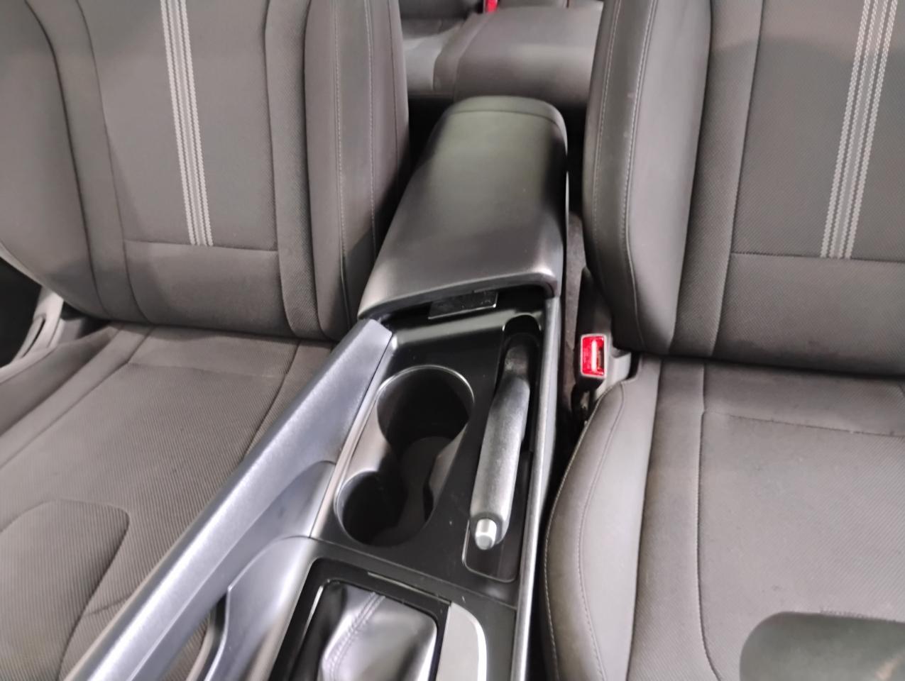 Hyundai Elantra SE 2021