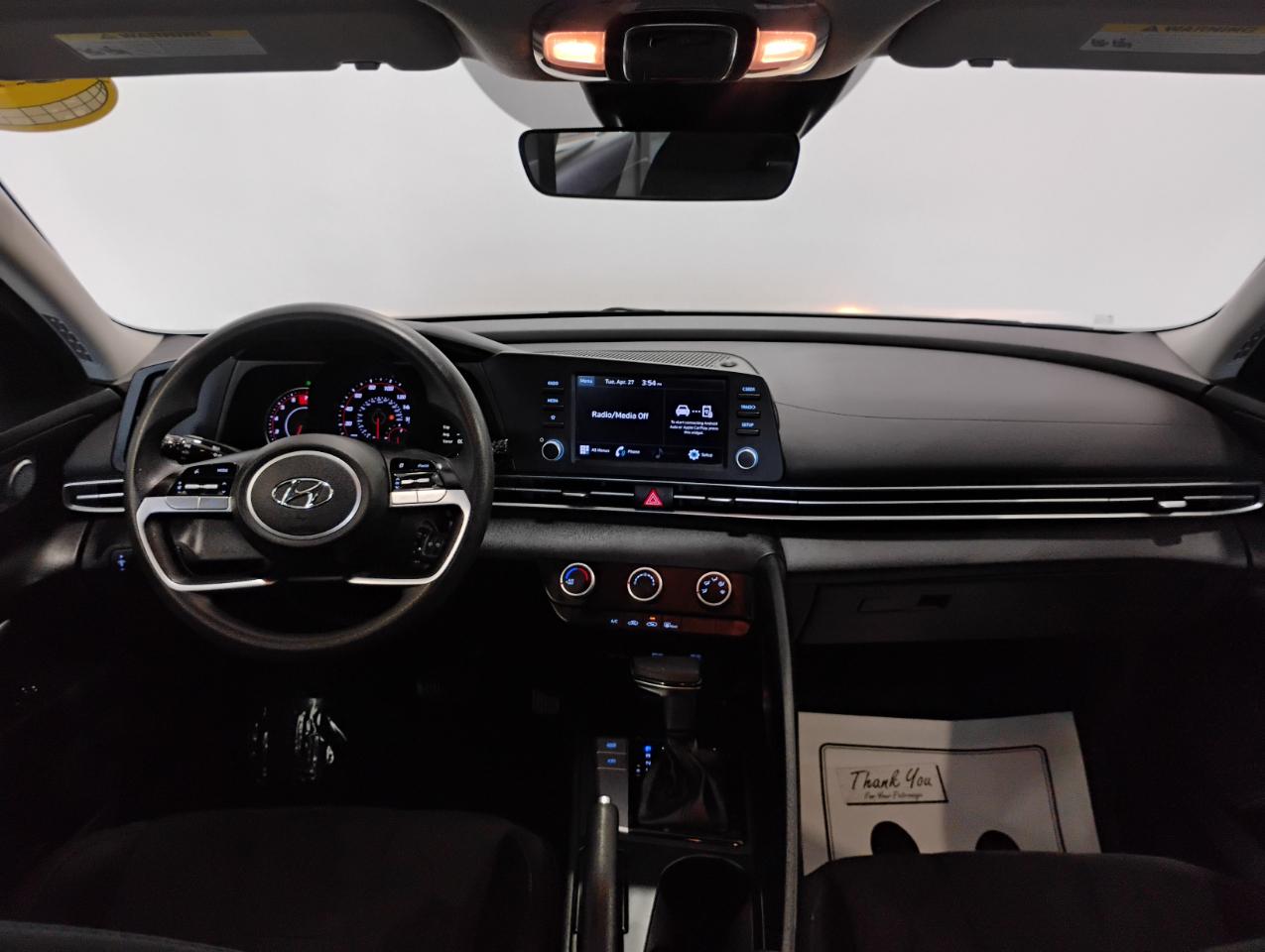 Hyundai Elantra SE 2021