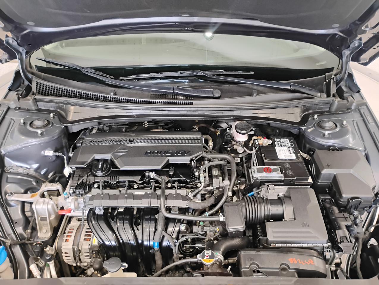 Hyundai Elantra SE 2021