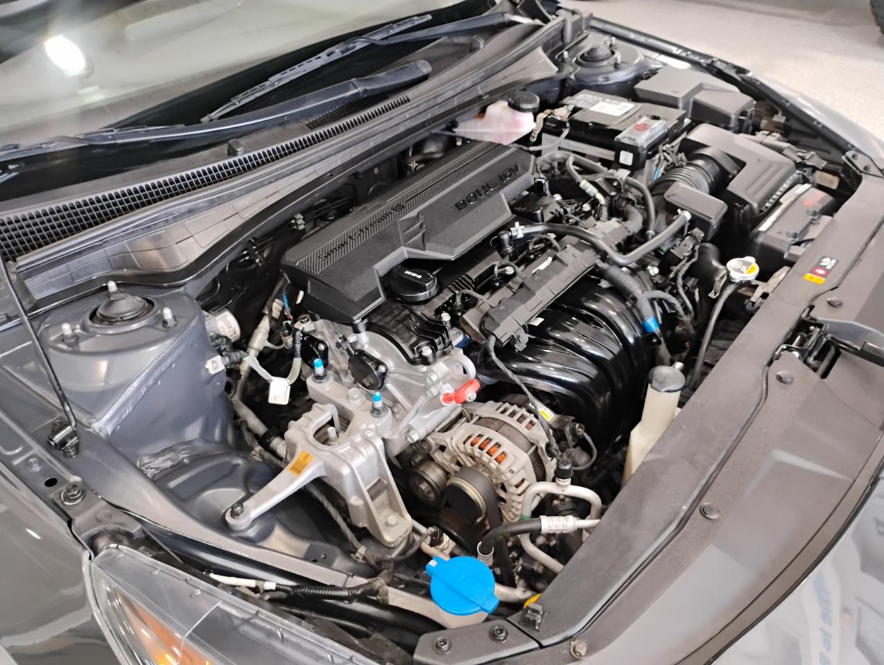 Hyundai Elantra SE 2021