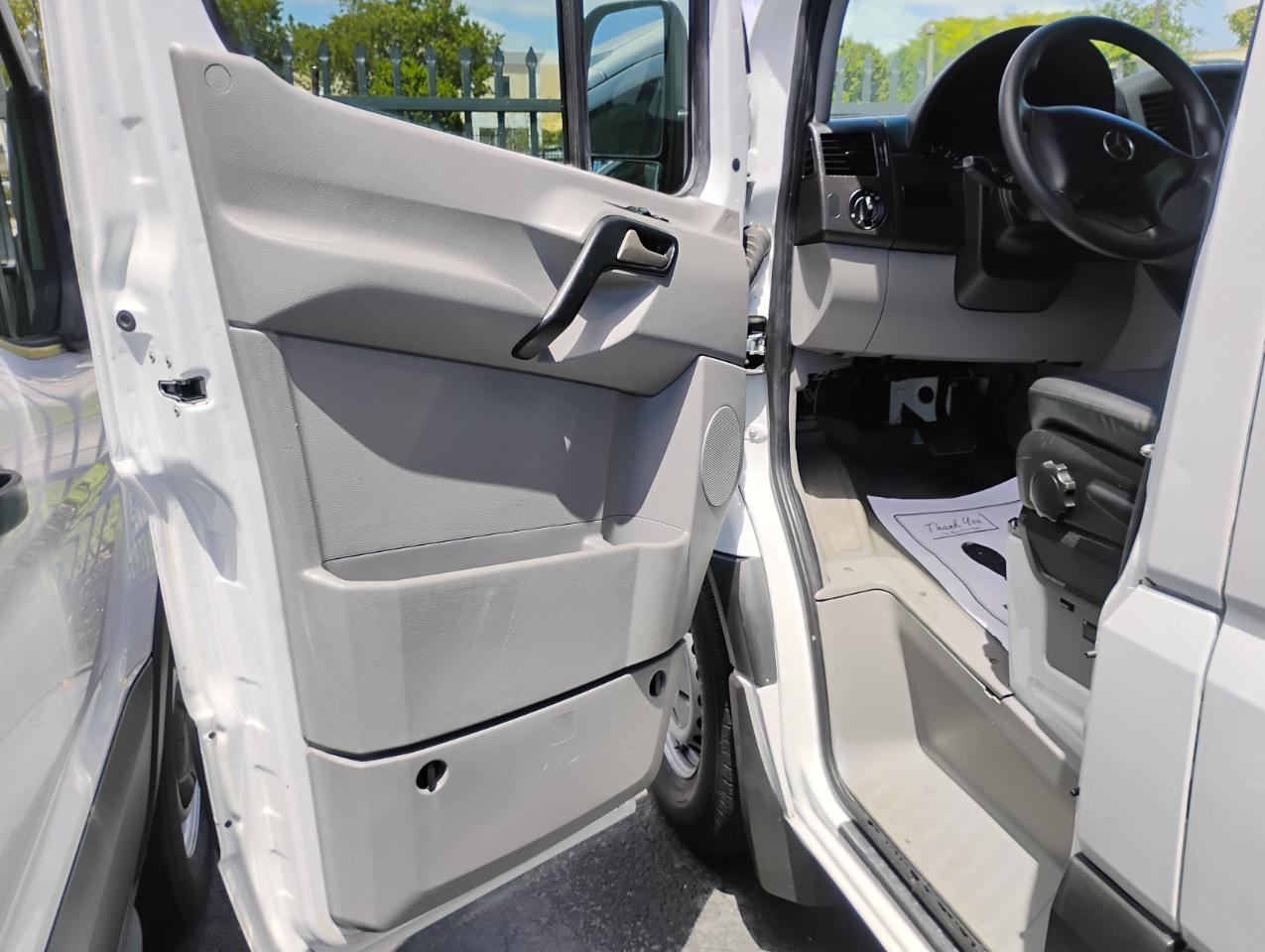 Mercedes-Benz Sprinter 2500 High Roof 170-in. WB 2017