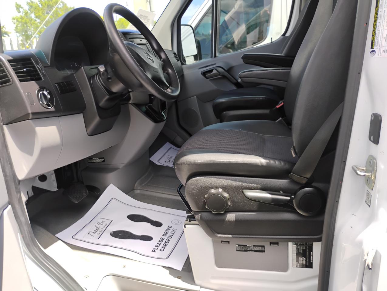 Mercedes-Benz Sprinter 2500 High Roof 170-in. WB 2017