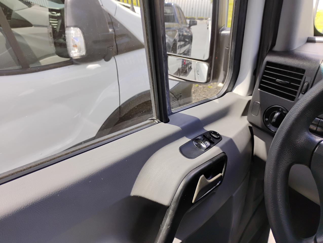 Mercedes-Benz Sprinter 2500 High Roof 170-in. WB 2017