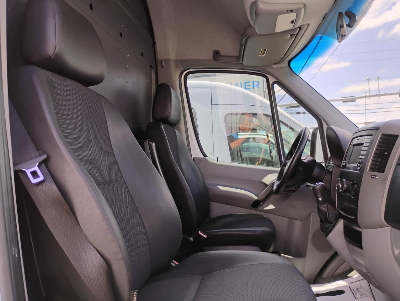 Mercedes-Benz Sprinter 2500 High Roof 170-in. WB 2017