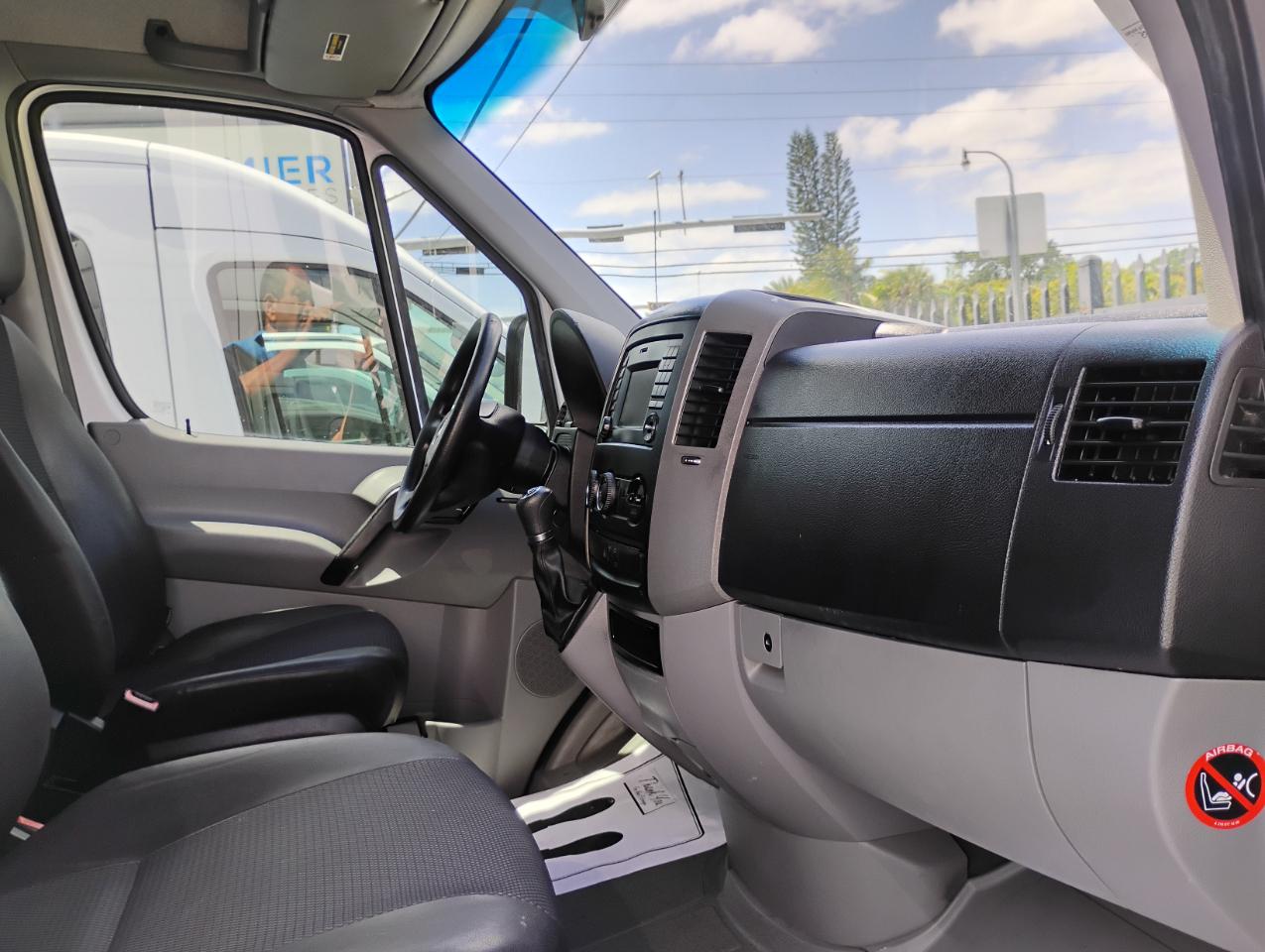 Mercedes-Benz Sprinter 2500 High Roof 170-in. WB 2017