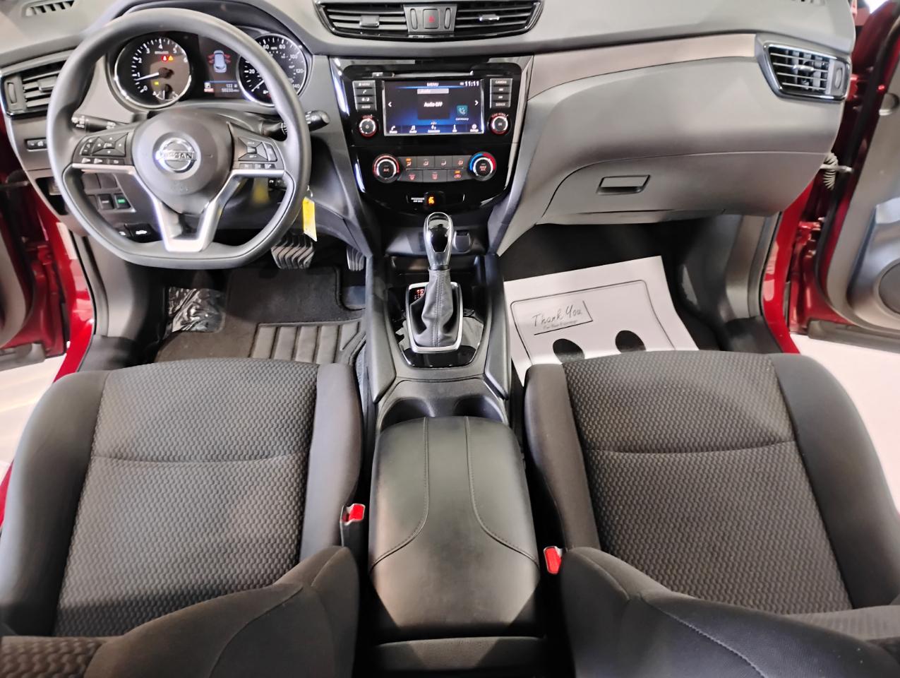 Nissan Rogue Sport S 2020