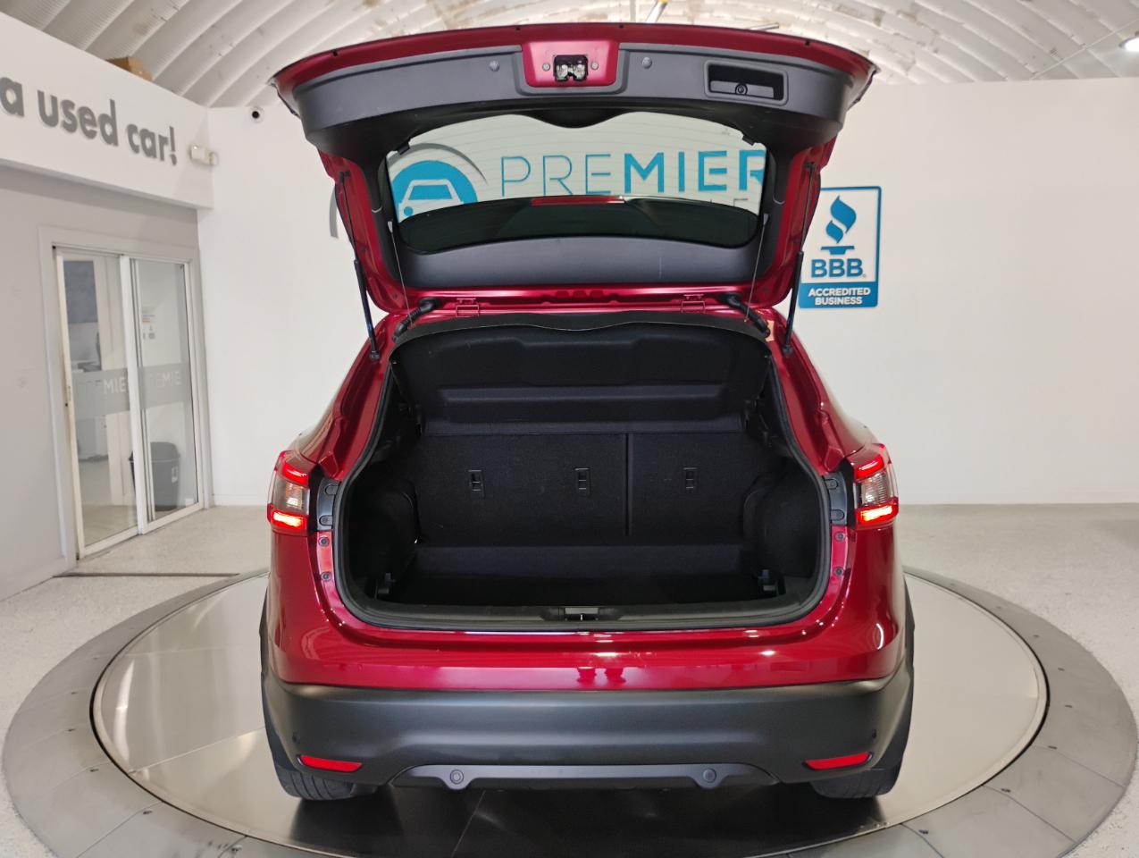 Nissan Rogue Sport S 2020