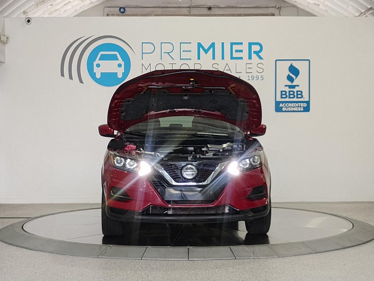 Nissan Rogue Sport S 2020