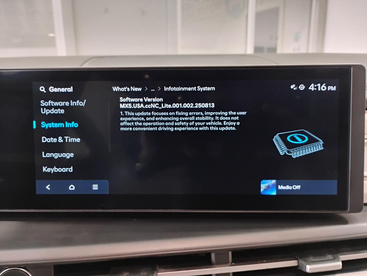 Hyundai Santa Fe SEL 2024