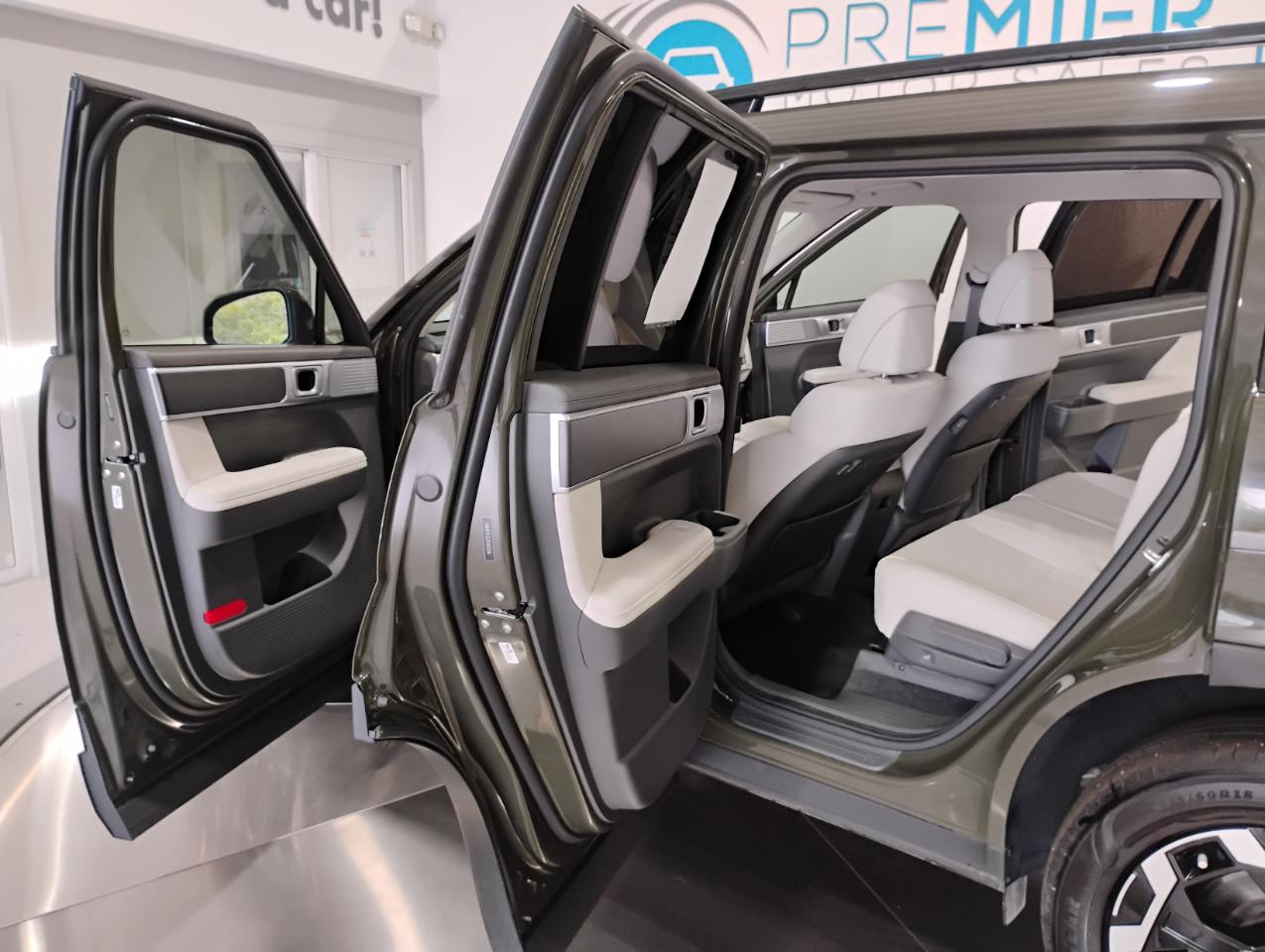 Hyundai Santa Fe SEL 2024