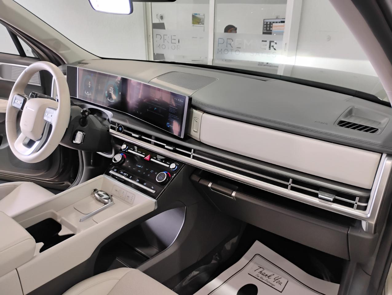 Hyundai Santa Fe SEL 2024