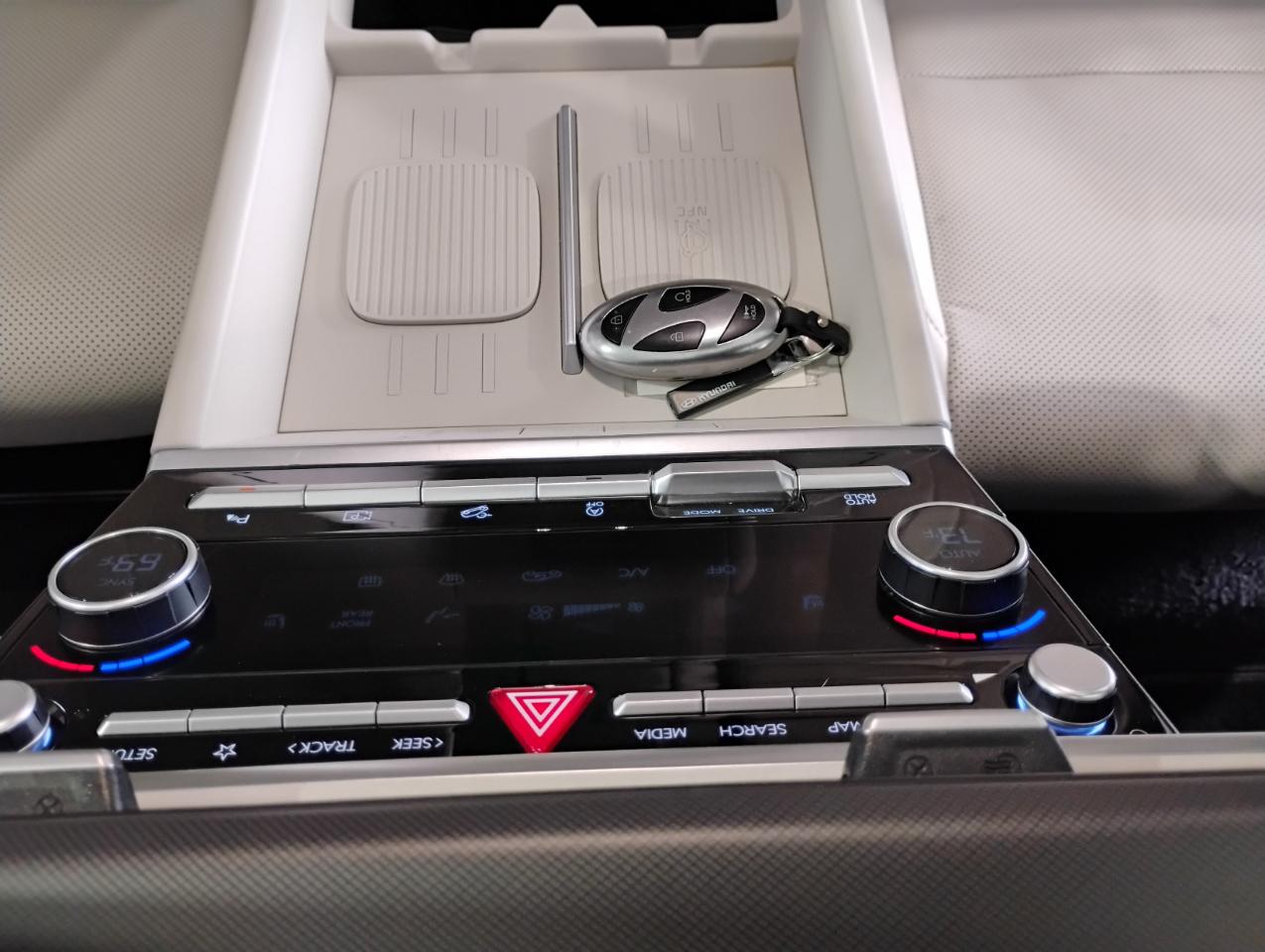 Hyundai Santa Fe SEL 2024