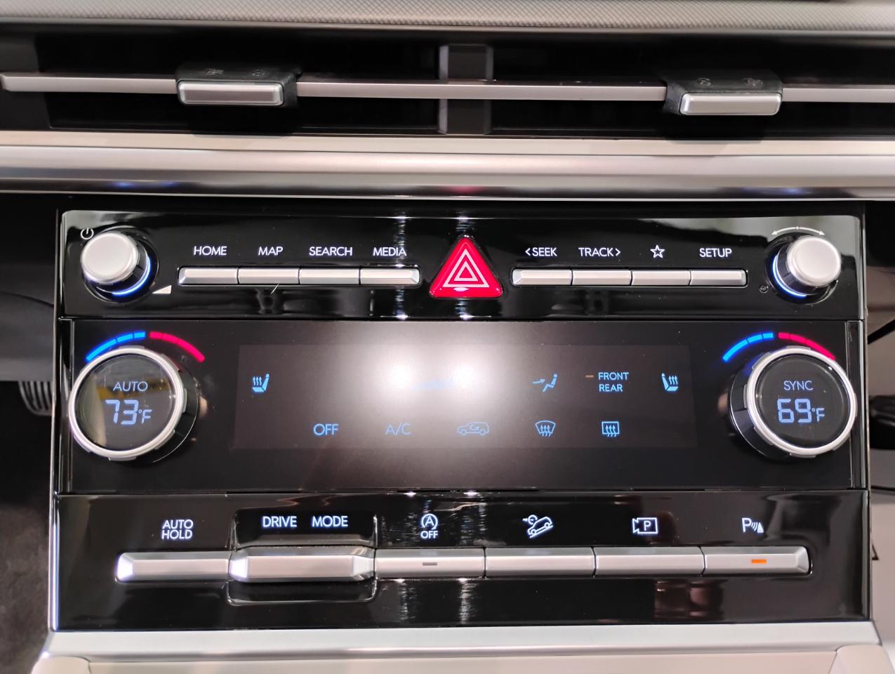 Hyundai Santa Fe SEL 2024