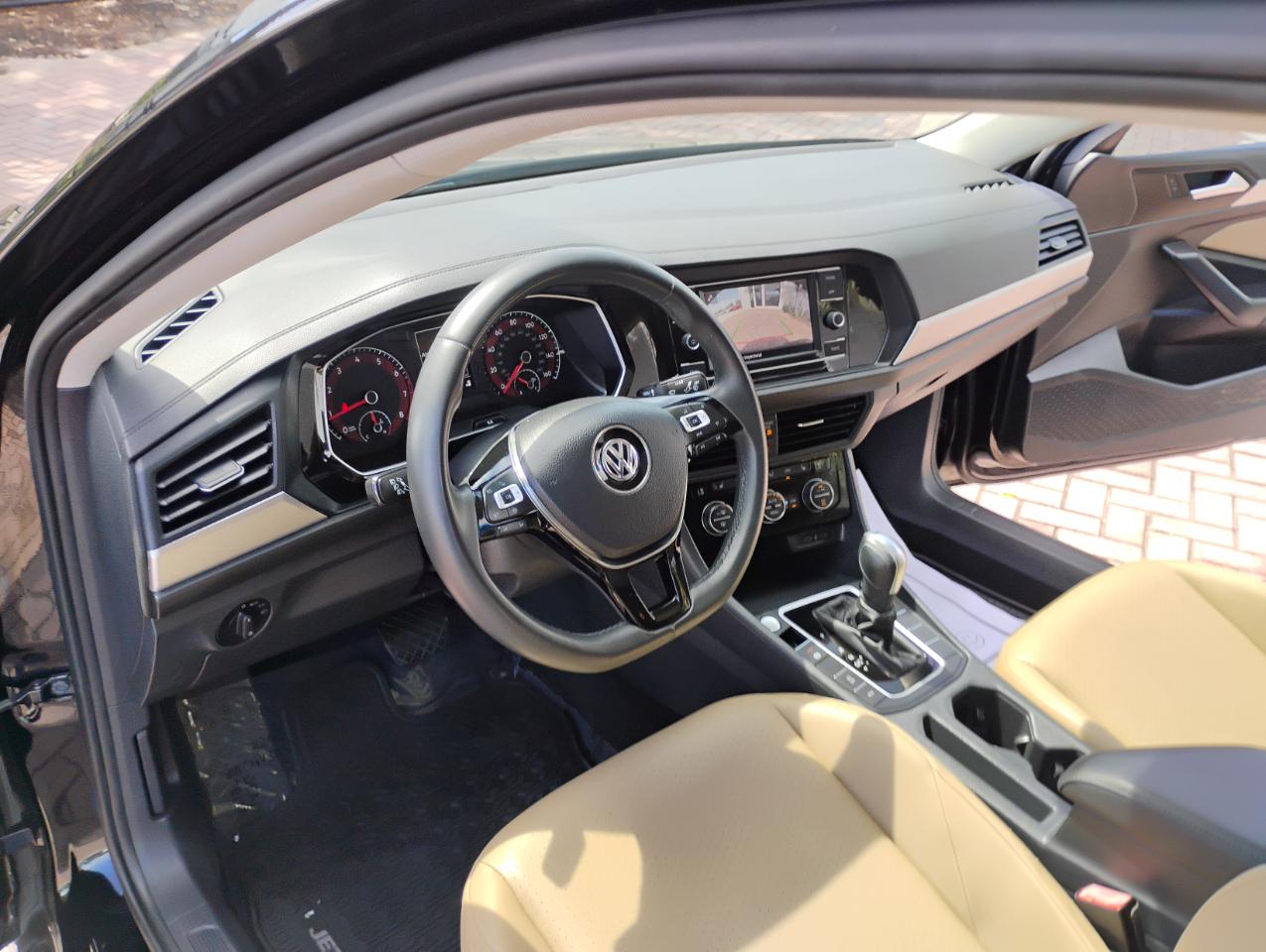 Volkswagen Jetta 1.4T S 8A 2020