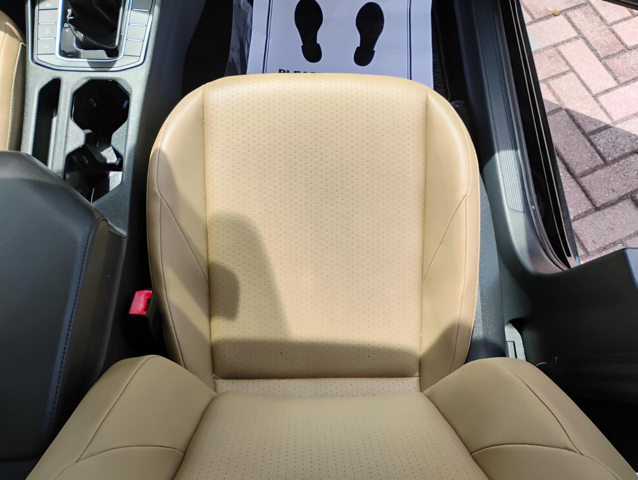 Volkswagen Jetta 1.4T S 8A 2020