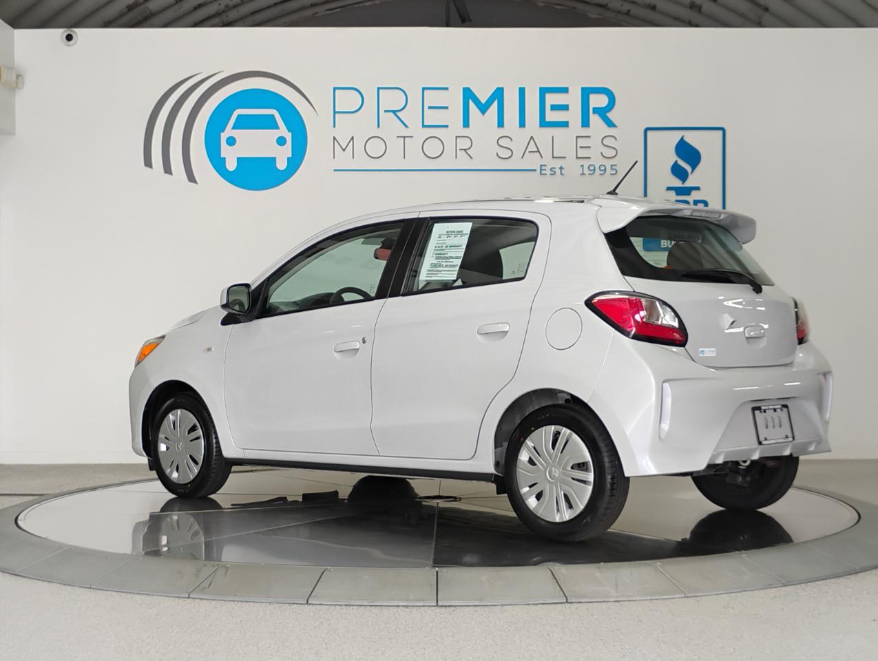 Mitsubishi Mirage ES CVT 2024