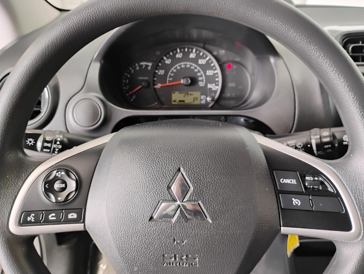 Mitsubishi Mirage ES CVT 2024