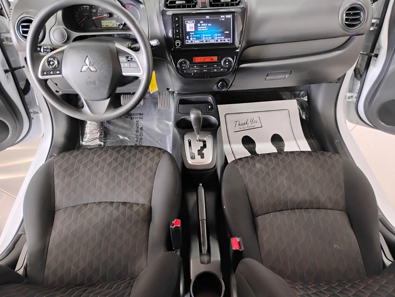 Mitsubishi Mirage ES CVT 2024