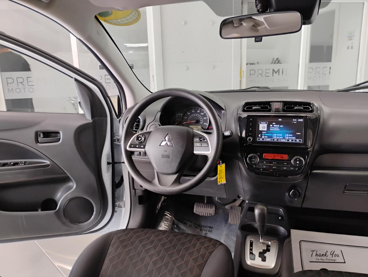 Mitsubishi Mirage ES CVT 2024