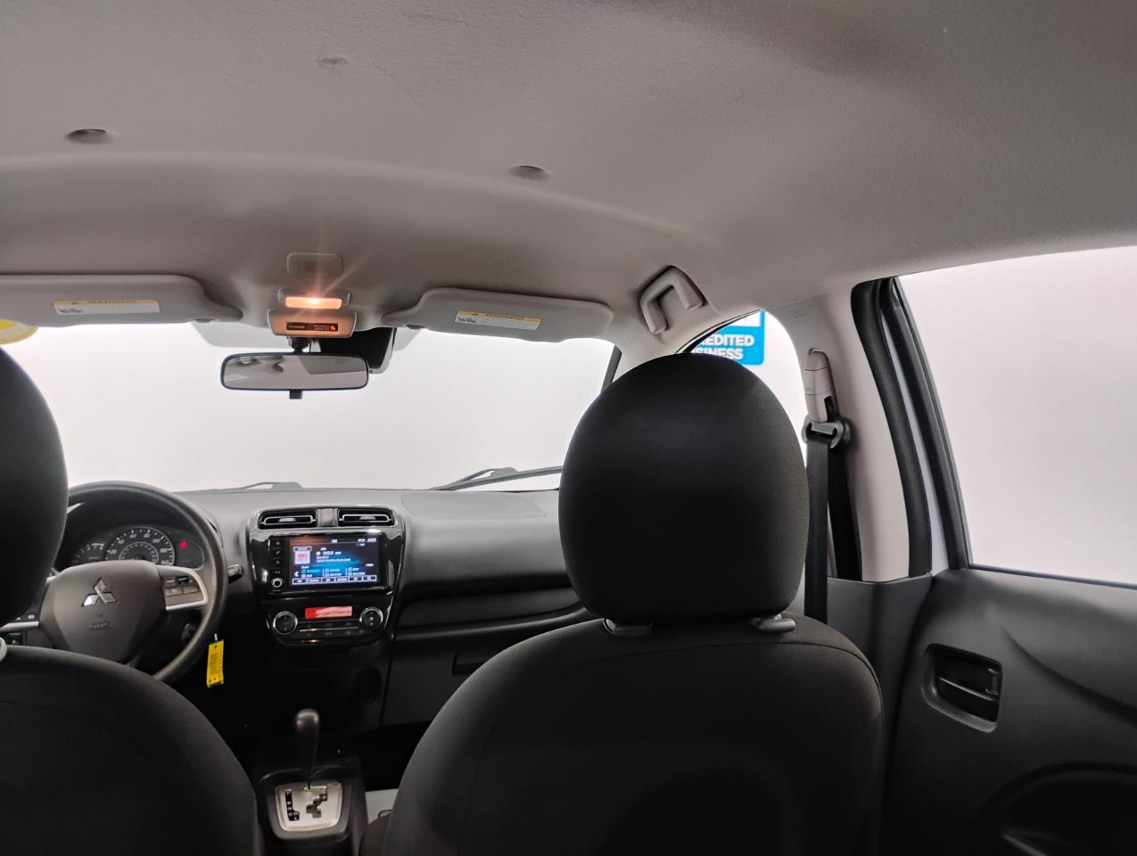 Mitsubishi Mirage ES CVT 2024