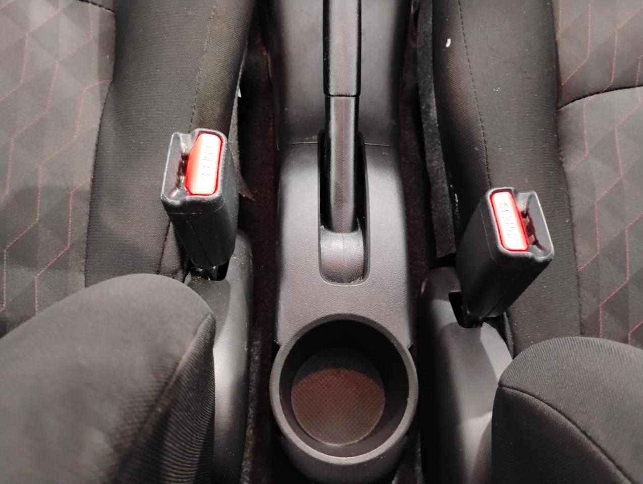 Mitsubishi Mirage ES CVT 2024