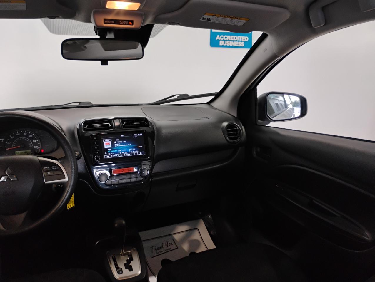 Mitsubishi Mirage ES CVT 2024