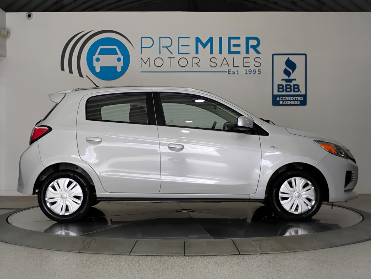 Mitsubishi Mirage ES CVT 2024