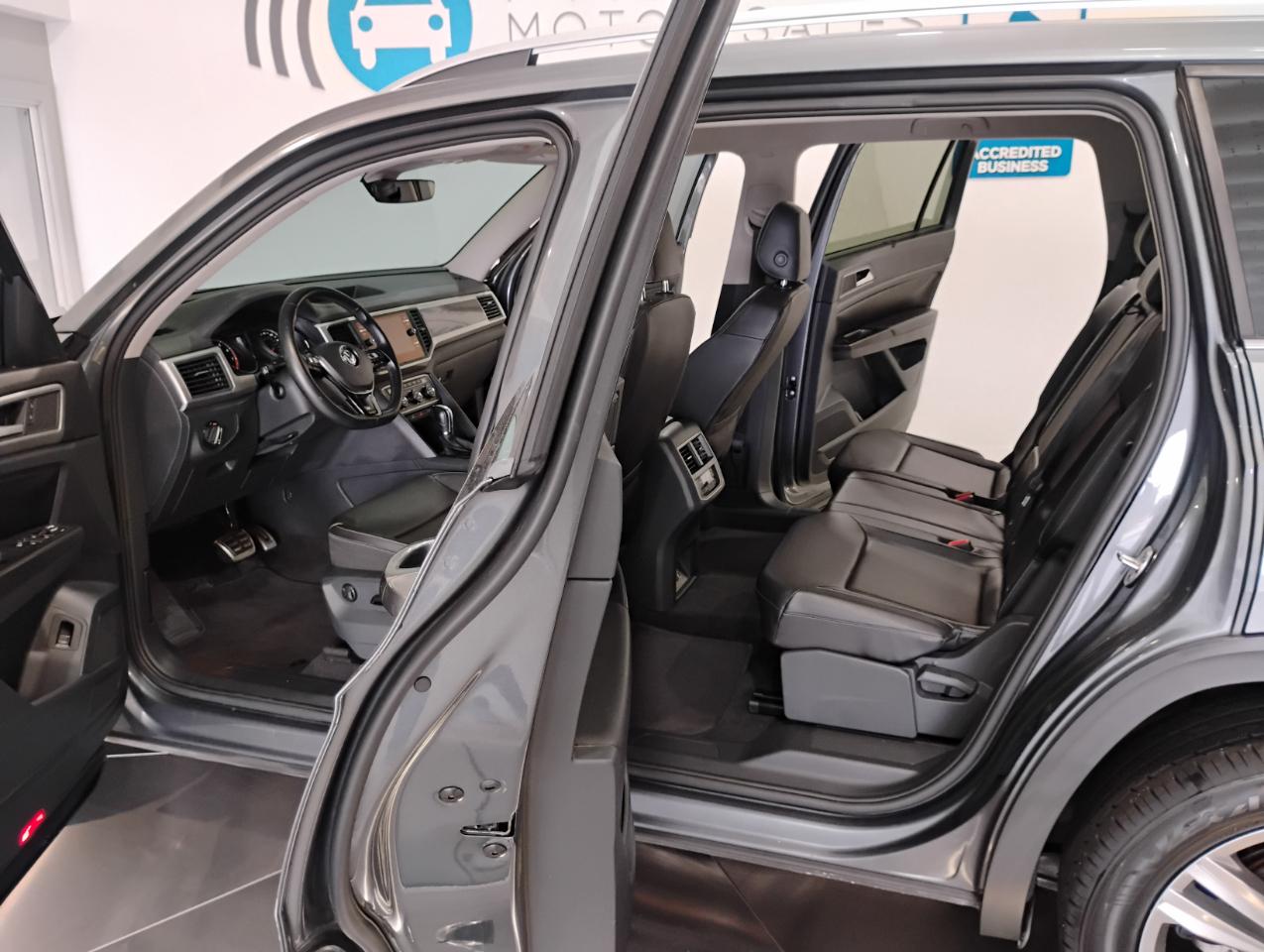 Volkswagen Atlas V6 SE w/Technology AWD 2018